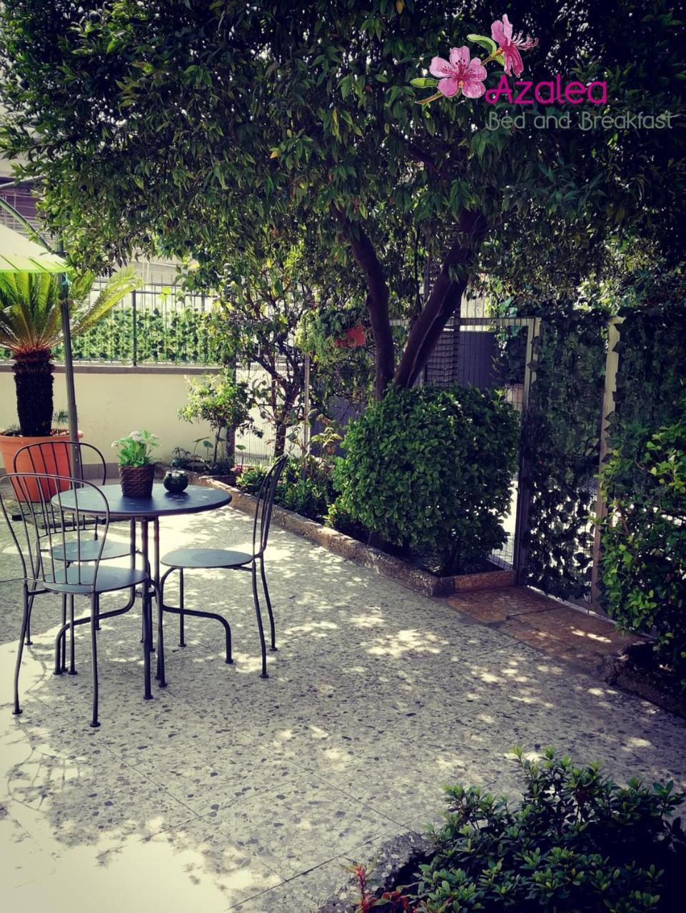 Azalea B&B Napoli Eksteriør billede