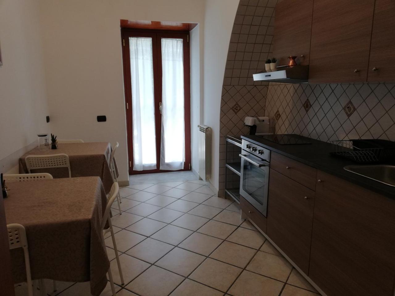 Azalea B&B Napoli Eksteriør billede
