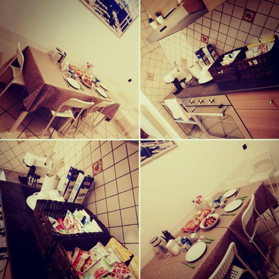 Azalea B&B Napoli Eksteriør billede